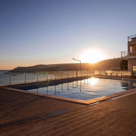 Lovely Sea View Apartment Sesimbra Eksteriør bilde