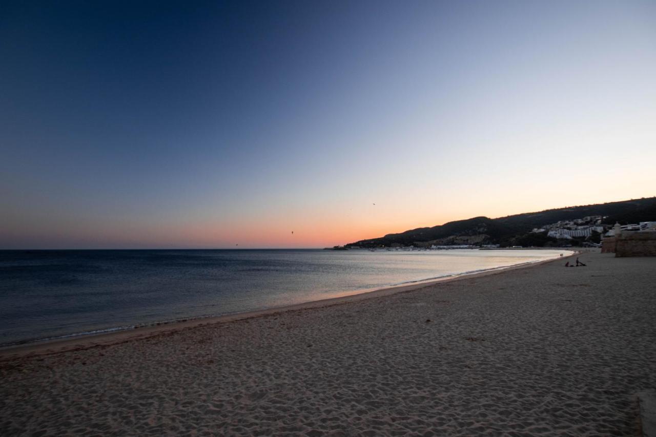 Lovely Sea View Apartment Sesimbra Eksteriør bilde